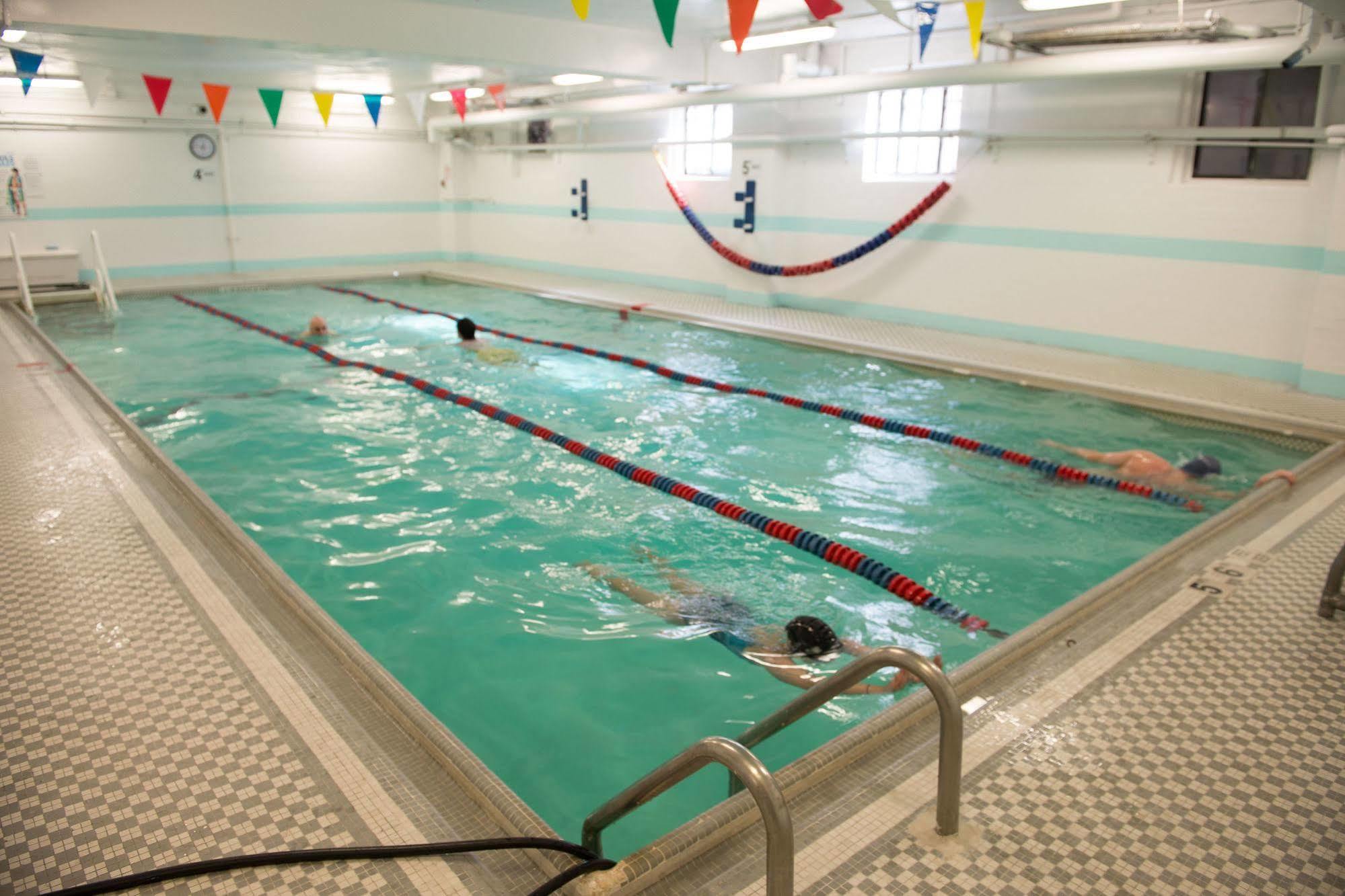 Greenpoint Ymca Brooklyn Нью-Йорк Екстер'єр фото